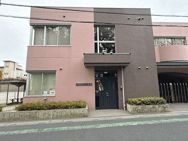 谷塚おざわ幼稚園まで約326m
