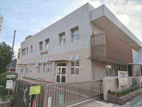 綾瀬市立大上保育園まで約810m