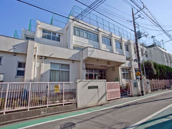 大田区立多摩川小学校
