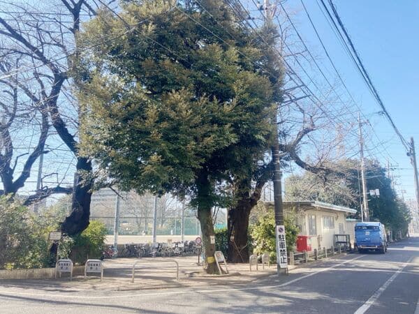 練馬区立学田公園まで約989m