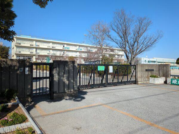 三郷市立鷹野小学校