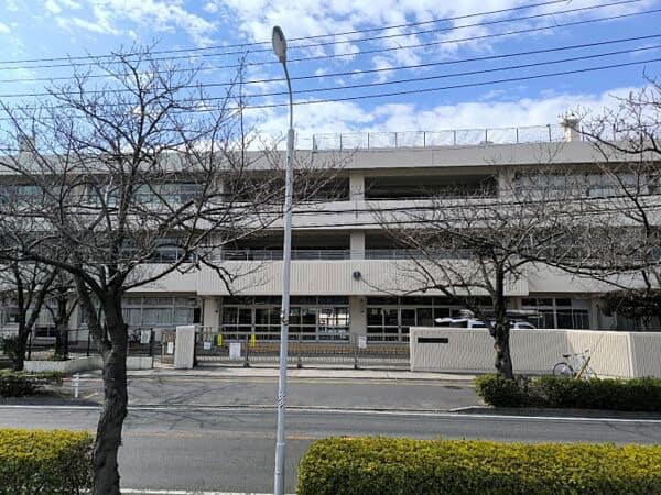 浦安市立富岡小学校