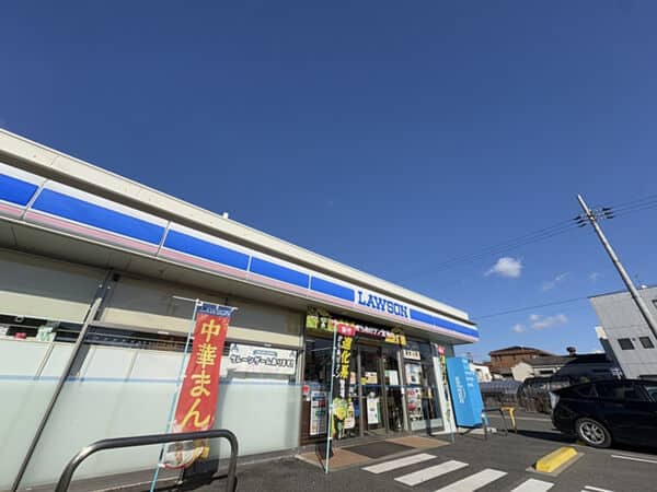 ローソン 中川野田一丁目店まで約1352m