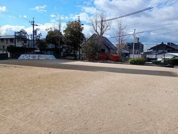 道城ヶ入公園まで約262m