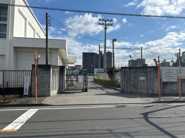 福生市立福生第二中学校