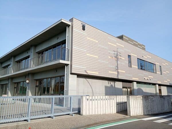 刈谷市立刈谷東中学校