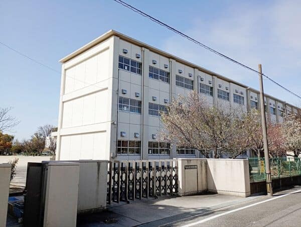 刈谷市立かりがね小学校