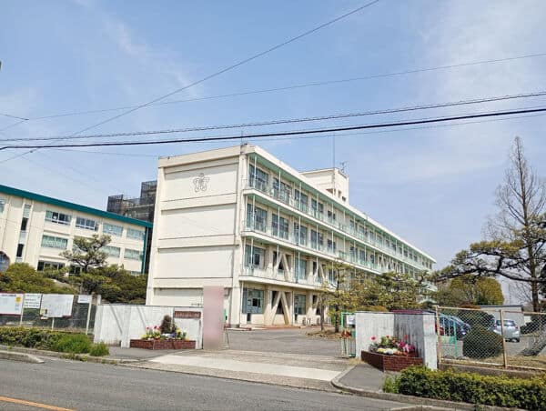 春日井市立篠木小学校