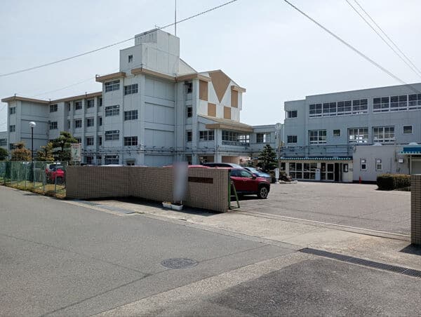 春日井市立不二小学校