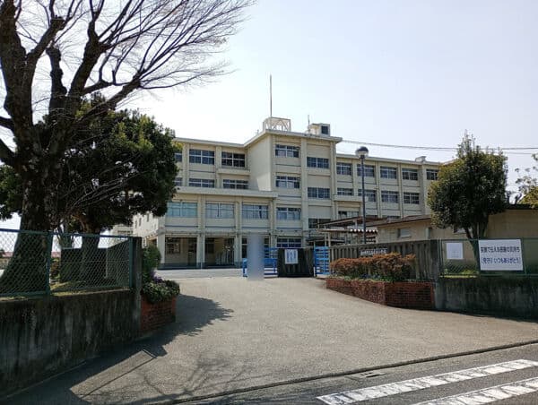 春日井市立石尾台小学校