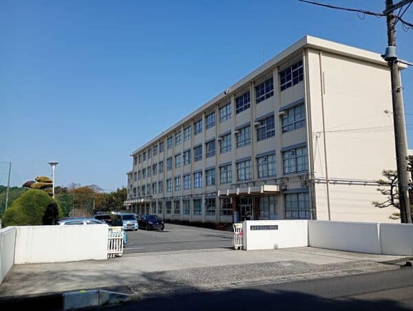 春日井市立坂下中学校