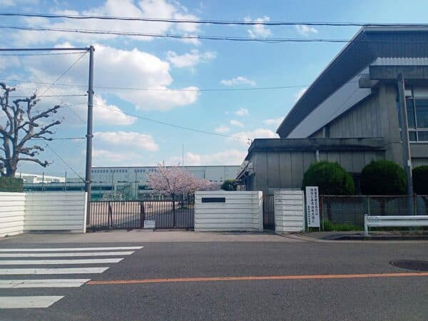 春日井市立鷹来中学校