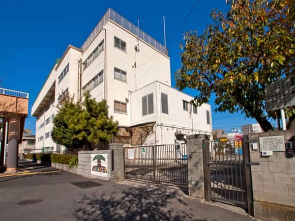 横浜市立汐入小学校