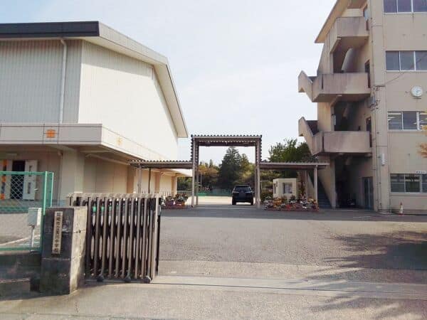 岡崎市立美川中学校