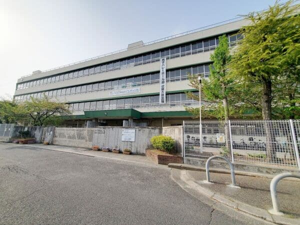 茨木市立東雲中学校