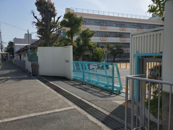 守口市立八雲小学校