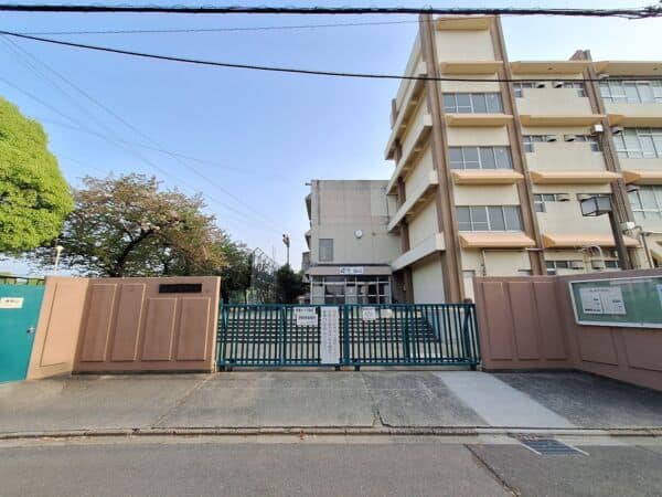 守口市立錦中学校