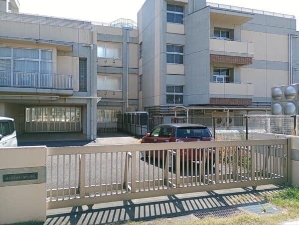 安城市立桜町小学校