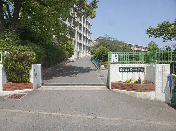枚方市立第四中学校