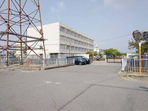 枚方市立渚西中学校