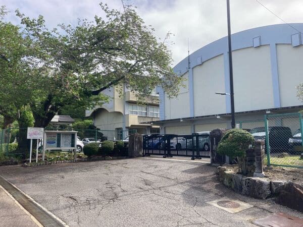 岡崎市立生平小学校