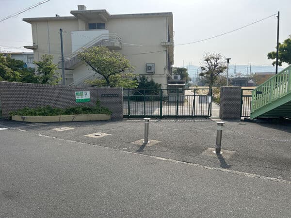 枚方市立春日小学校
