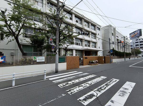 大阪市立八阪中学校