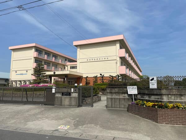 安城市立桜林小学校