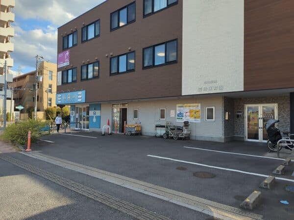 市川妙典雲母保育園まで約479m