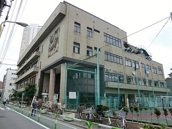 荒川区立ひぐらし小学校