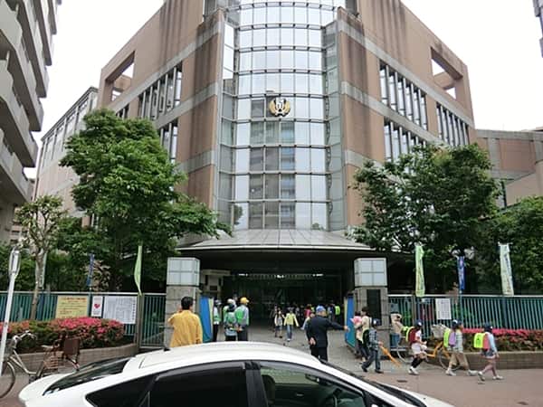 荒川区立峡田小学校