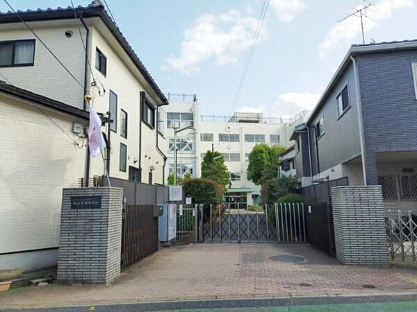 練馬区立大泉学園中学校