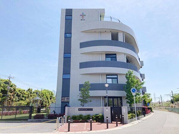 小金西グレースこども園まで約559m