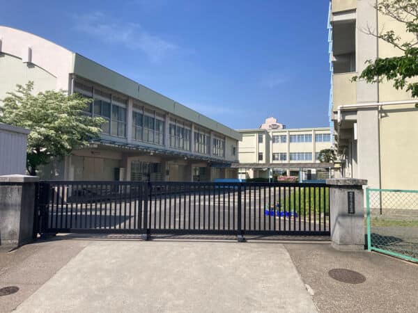岡崎市立六ツ美南部小学校