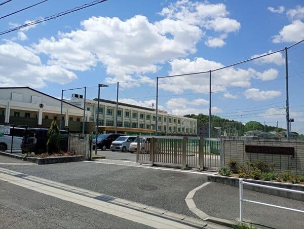 名古屋市立吉根中学校