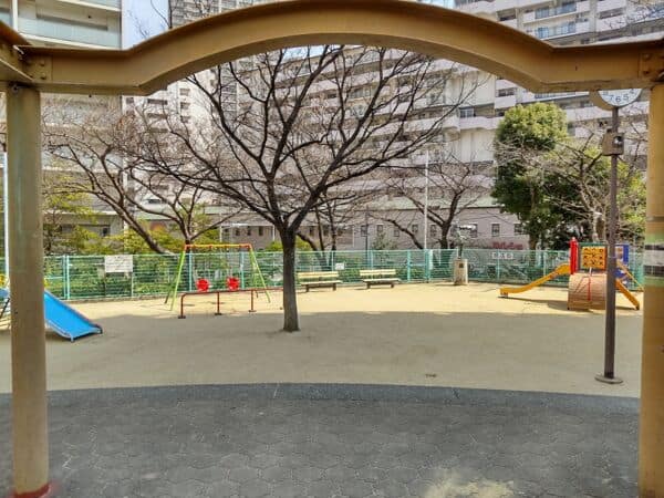 阿倍野旭公園まで約868m