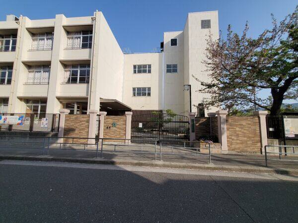 大阪市立三軒家東小学校