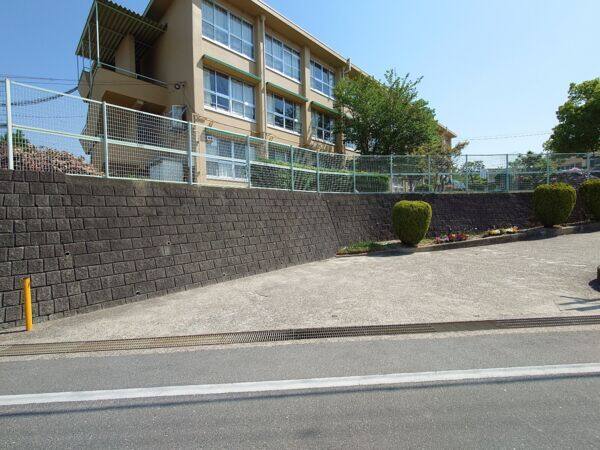 枚方市立樟葉南小学校