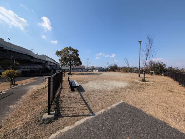 萱島東公園まで約1070m