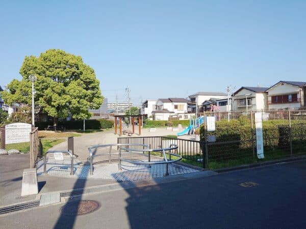 養父元町公園まで約316m