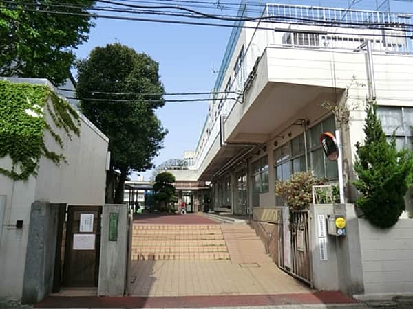 文京区立小日向台町小学校