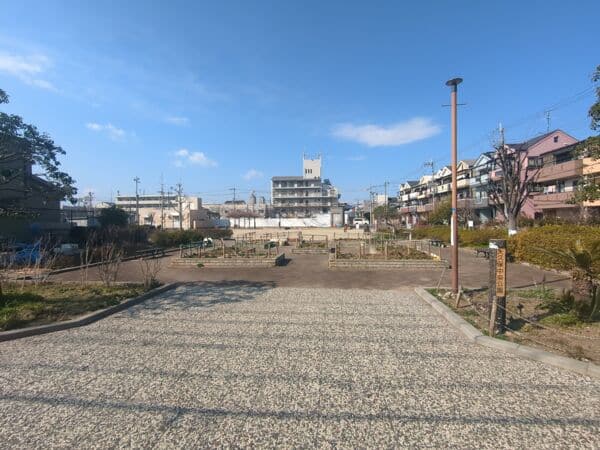 大久保中央公園まで約1252m