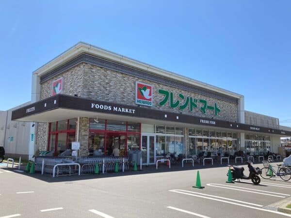 フレンドマート くずは店まで約467m