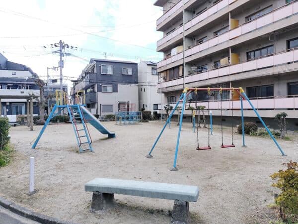 梶第2団地公園まで約693m