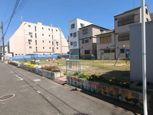すずめのちびっこ広場まで約1069m