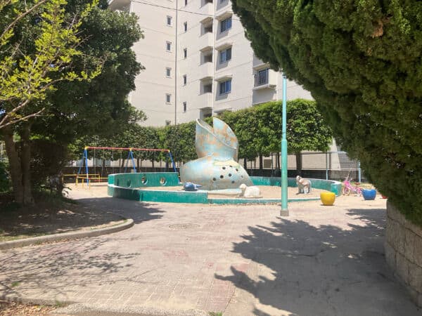 末広公園まで約756m