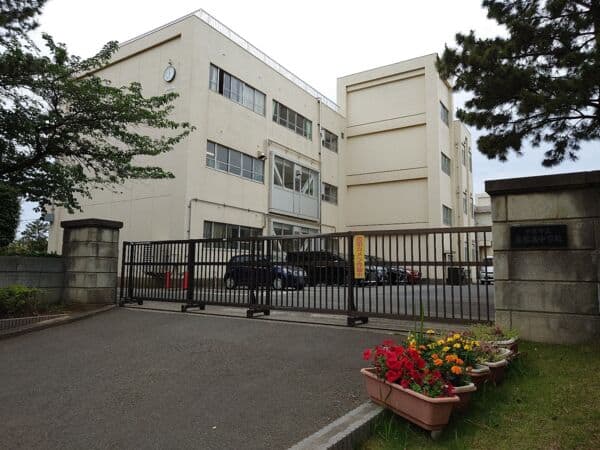 千葉市立幕張西中学校