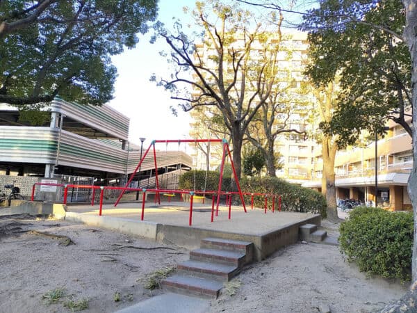 しんとよ団地内公園まで約966m