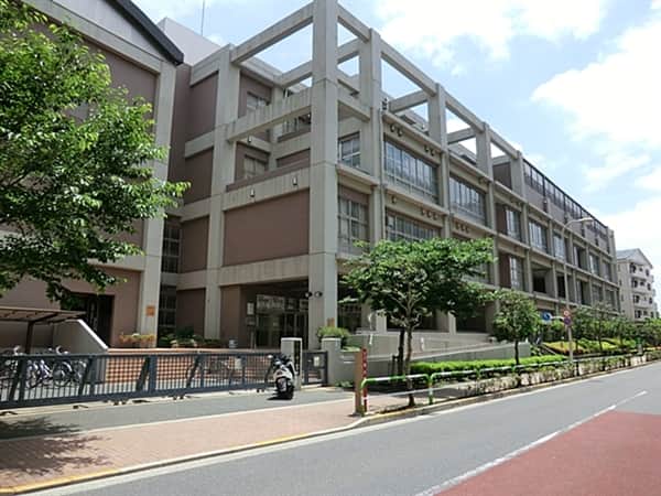 荒川区立第三中学校