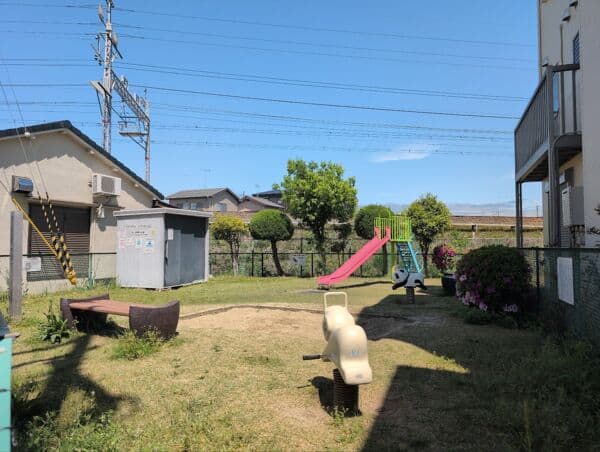 東五百住町二丁目さつき児童遊園まで約115m